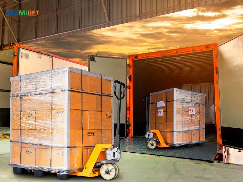 Lựa chọn hàng đầu của doanh nghiệp vận chuyển vừa và nhỏ là các mẫu xe nâng tay