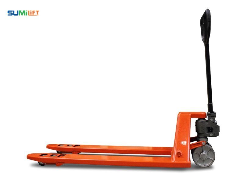 Chi phí đầu tư xe nâng tay 1.5 tấn phụ thuộc vào nhiều yếu tố.